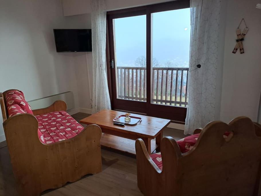 Appartement Residence Les Dryades Avec Vue Montagne Gerardmer Exterior photo